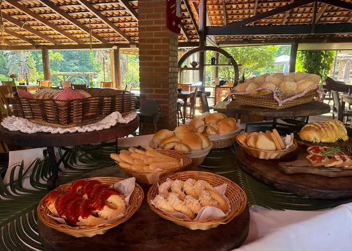 Vila Barro Branco Pousada De Charme Trindade 